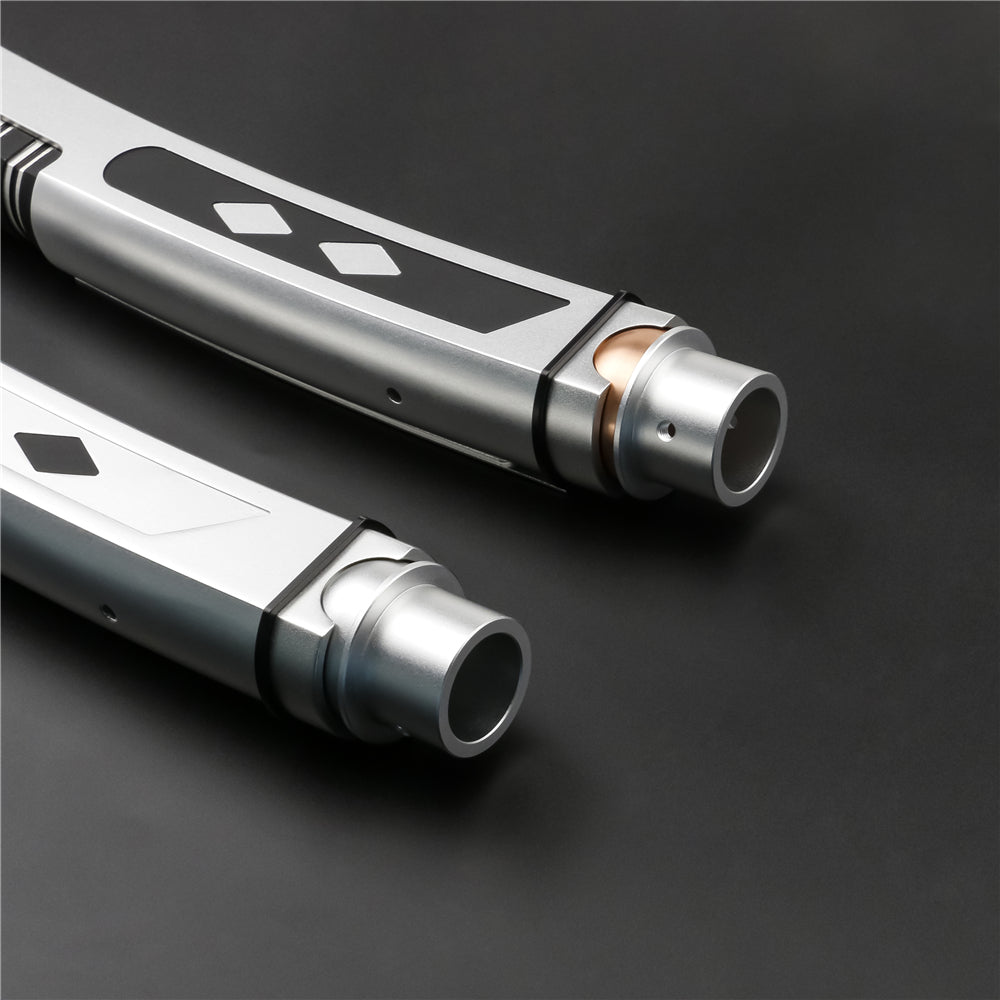 Sabre à changement de couleur Ahsoka